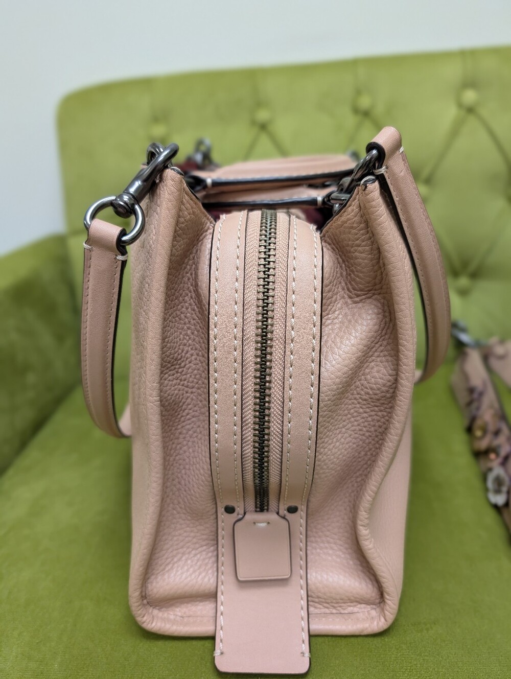 Coach Rogue 30 In Nude Pink With Nude Pink Tea Rose Leather Strap And Bag Charm - Picture 8 of 10